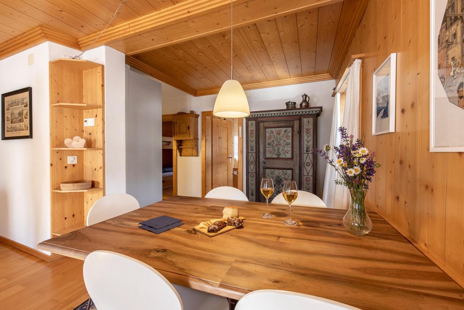 شقة Chasa Tredeschin سكول المظهر الخارجي الصورة